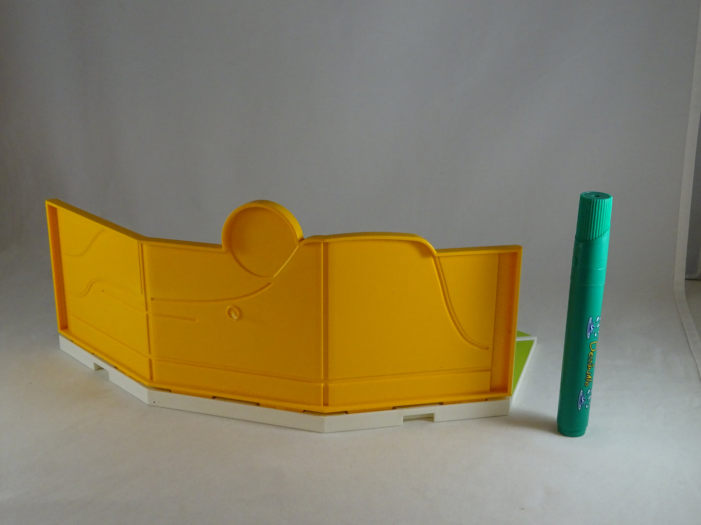 Box de cheval et son paddock country 6934. d'occasion PLAYMOBIL - Dès 6 ans | Ref 11302