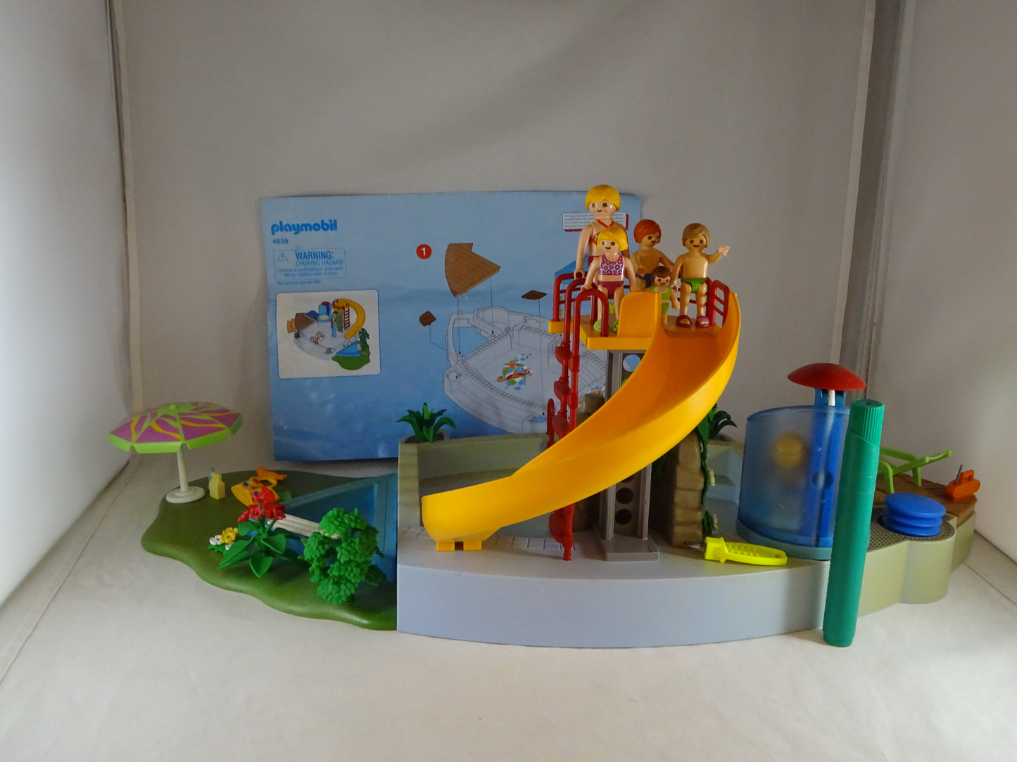 Piscine avec toboggan d'occasion PLAYMOBIL - Dès 4 ans | Ref 11320