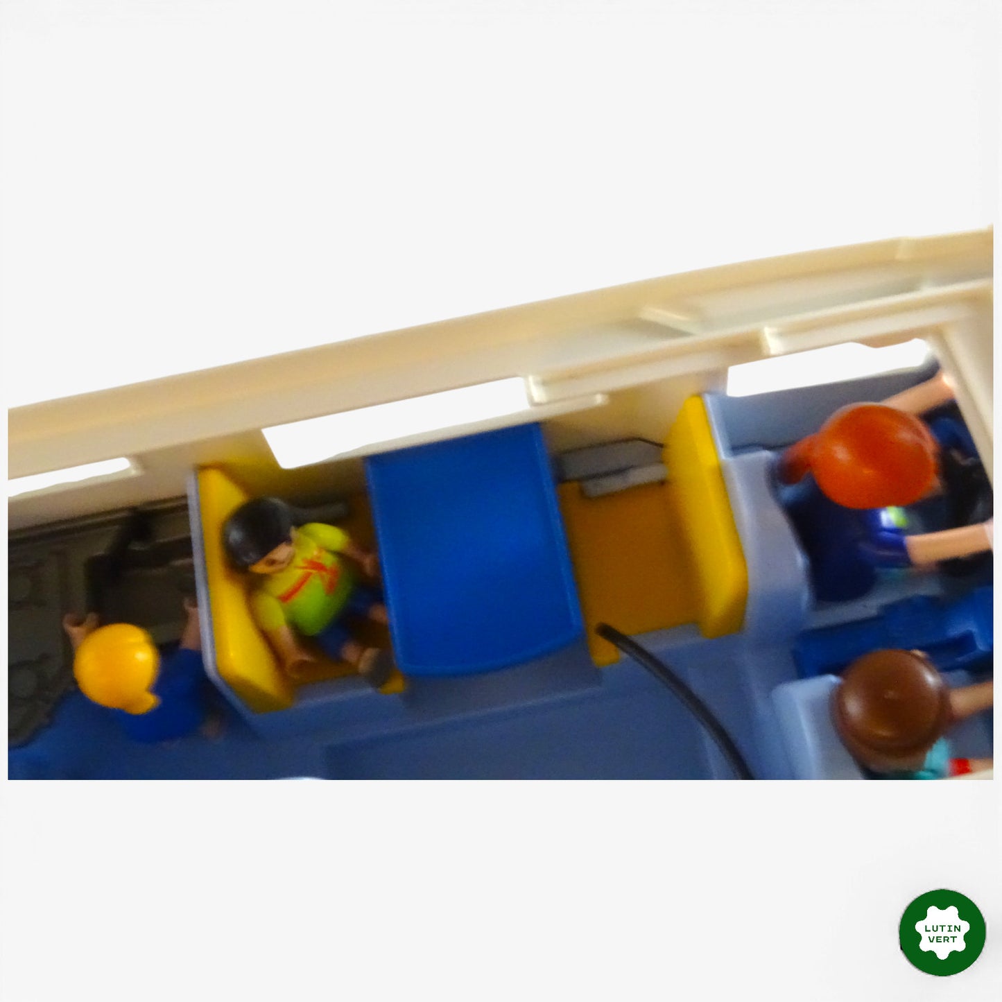 Famille avec camping car 6671 d'occasion PLAYMOBIL - Dès 6 ans | Ref 11323
