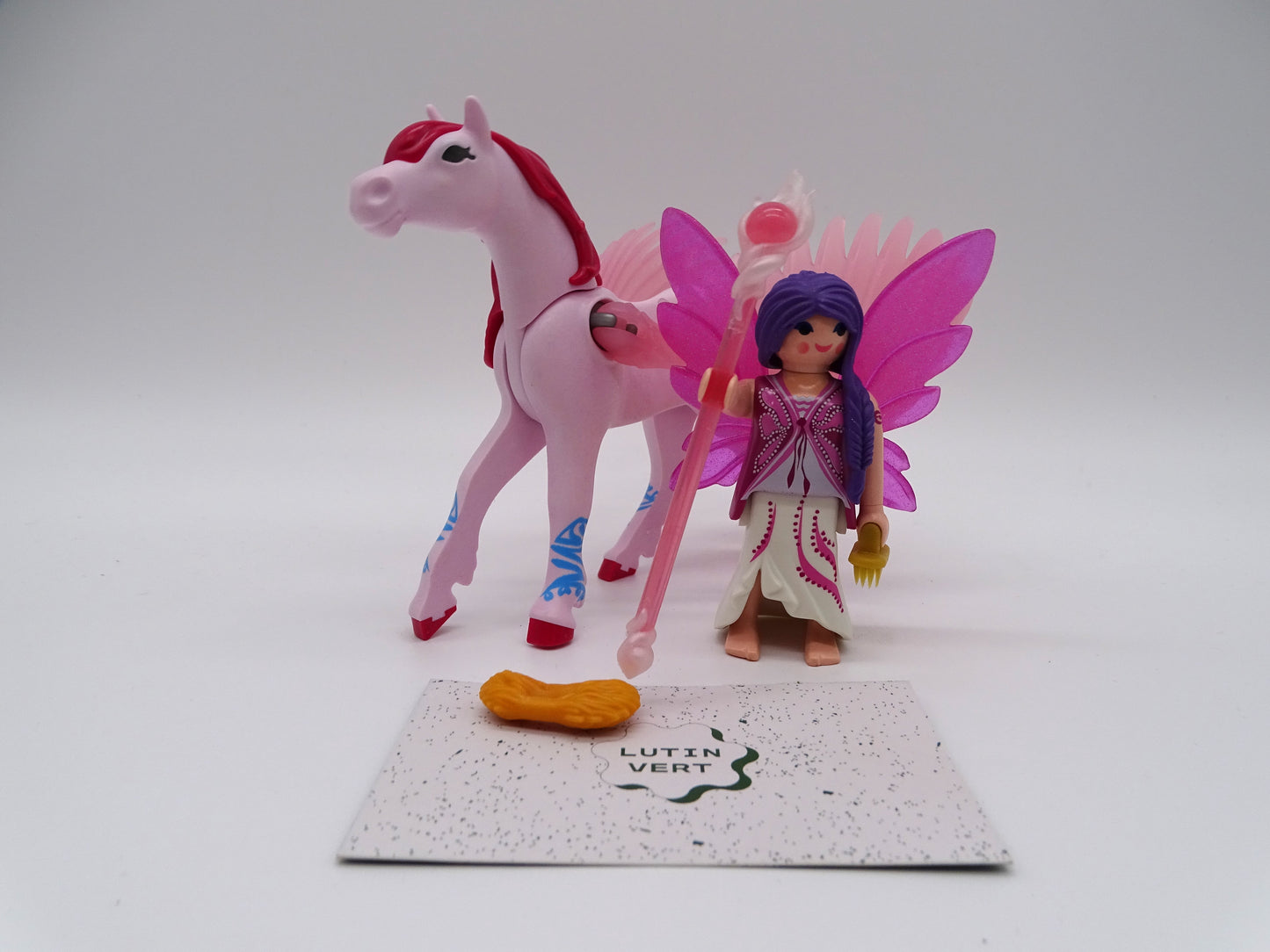 Playmobil pièce unique « Pégase et fée rose » d'occasion PLAYMOBIL - Dès 4 ans | Ref 13415