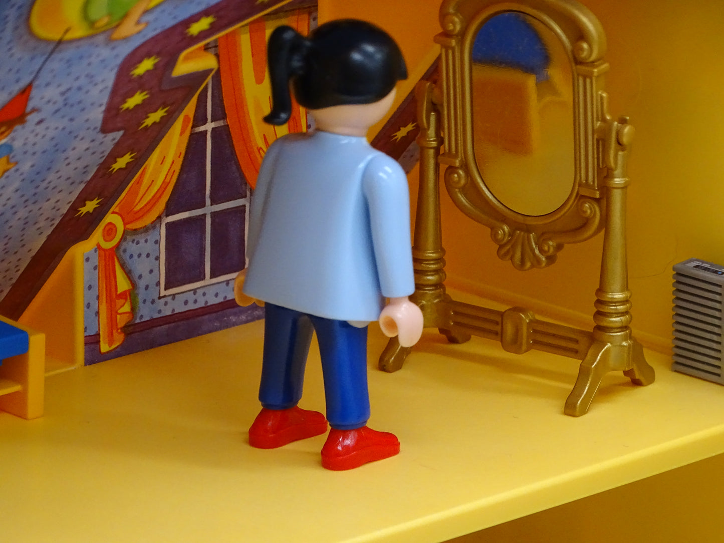 Playmobil pièce unique «La maison jaune» d'occasion PLAYMOBIL - Dès 6 ans | Ref 13439