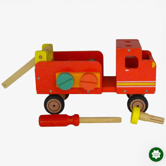 Camion de pompier en bois  rouge d'occasion HEMA - Dès 3 ans | Ref 10890