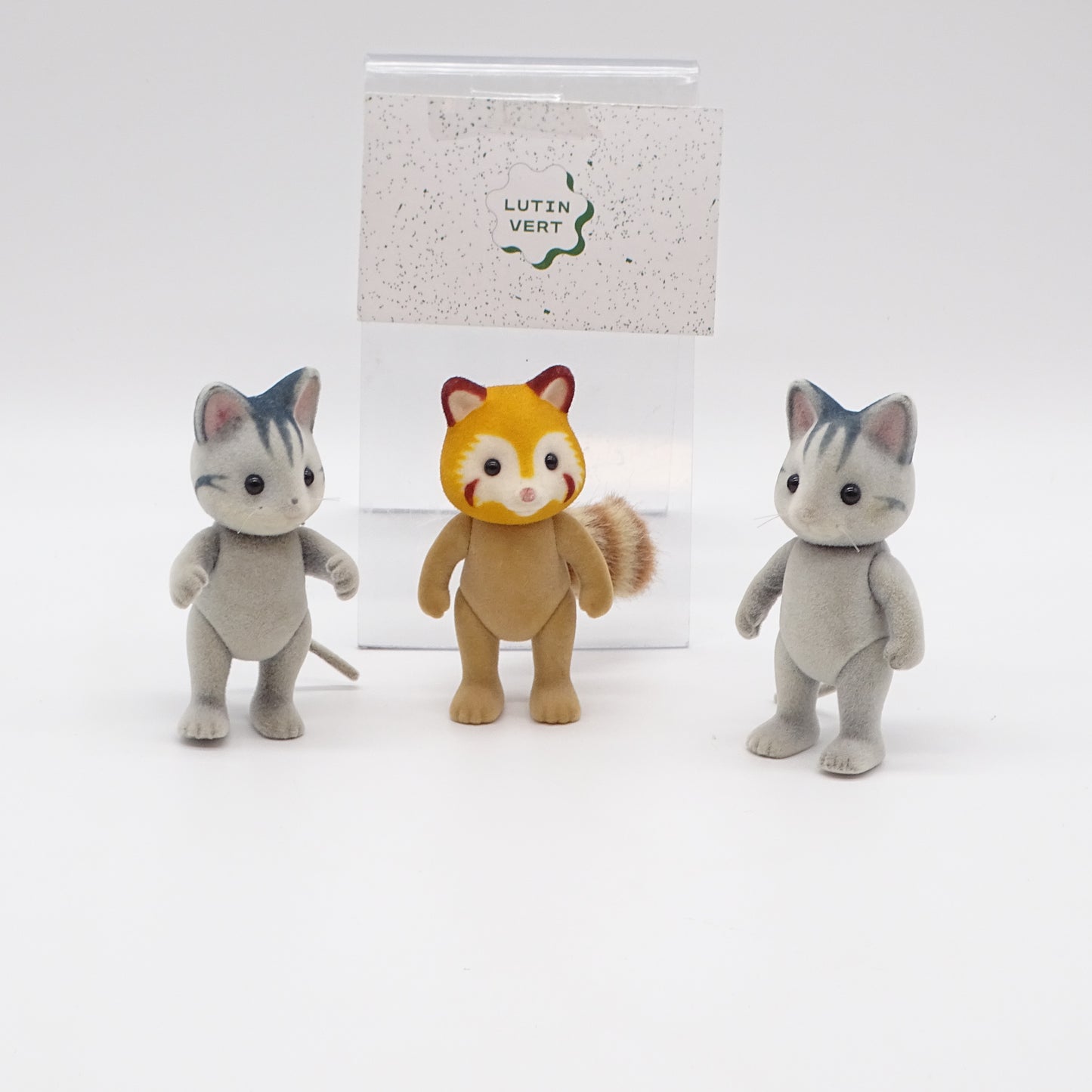 Lot de 3 personnages Sylvanian Families EPOCH - Dès 3 ans | Ref 15118