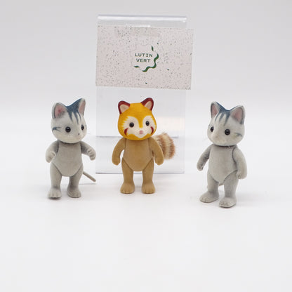 Lot de 3 personnages Sylvanian Families EPOCH - Dès 3 ans | Ref 15118