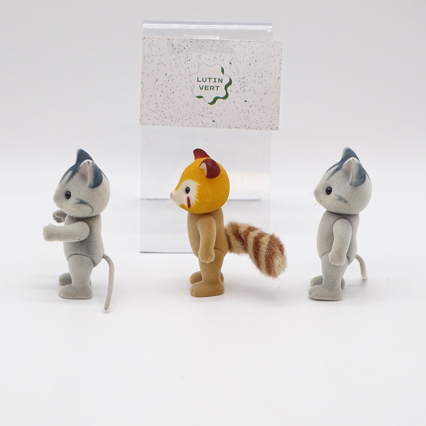 Lot de 3 personnages Sylvanian Families EPOCH - Dès 3 ans | Ref 15118