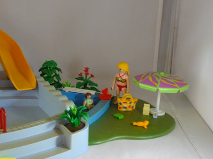 Piscine avec toboggan  d'occasion PLAYMOBIL - Dès 4 ans | Ref 11320