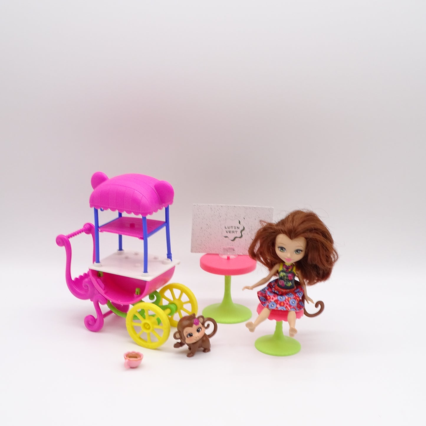 Playset Enchantimals Stand de fruits et Poupée « Mery Monkey »  MATTEL - Dès 4 ans | Ref 15195