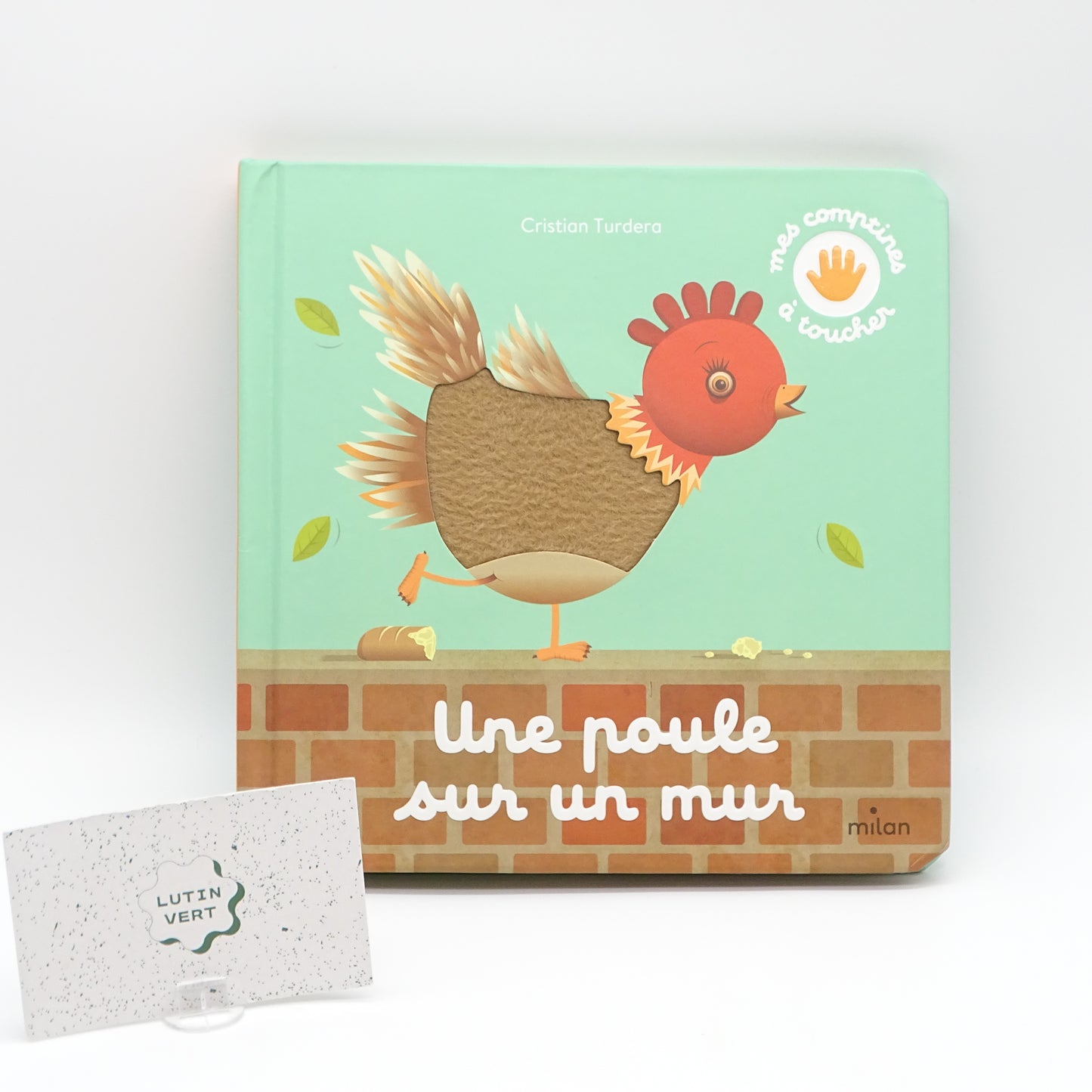 Livre à toucher « Une Poule sur un Mur » MILAN  - Dès 3 ans | Ref 15257