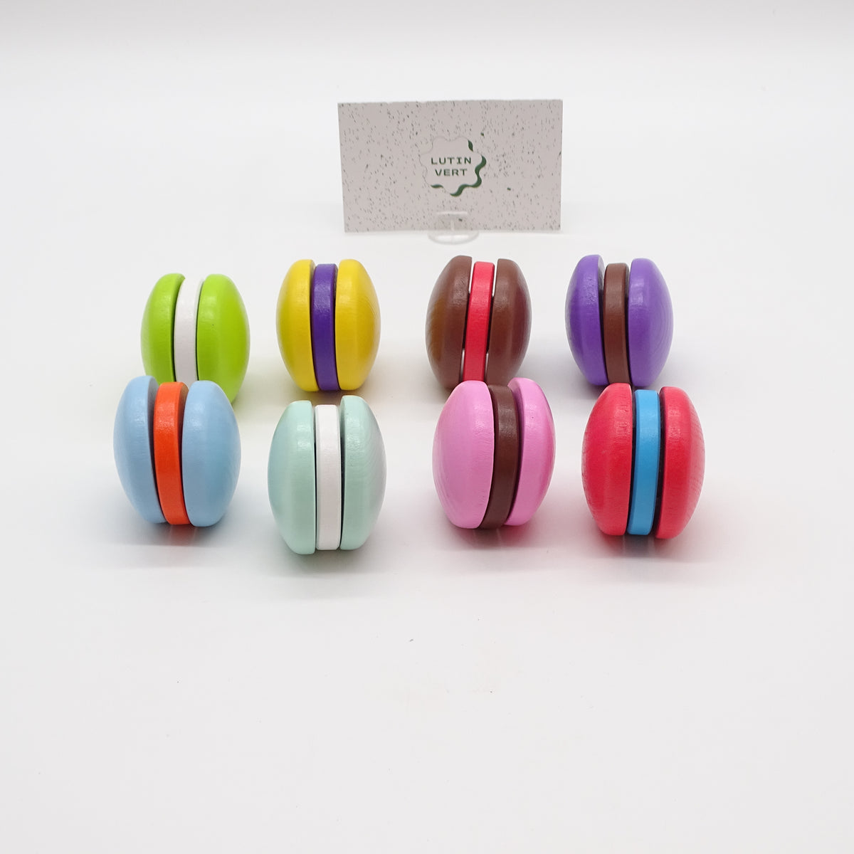 8 macarons  à découper en bois SANS MARQUE - Dès 18 mois | Ref 15533