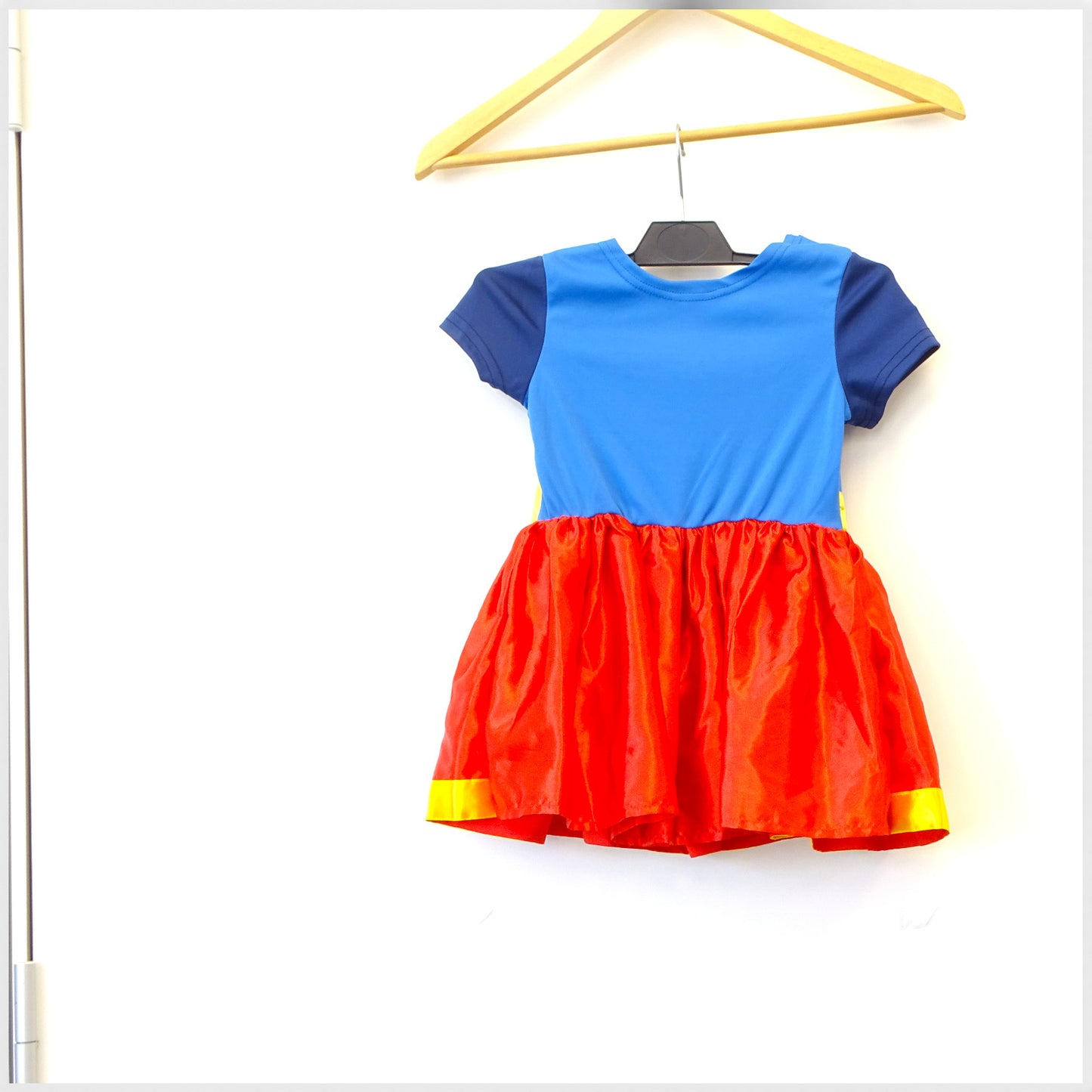 Déguisement enfant « Super Girl » d'occasion DC COMICS - Dès 4 ans | Ref 12876