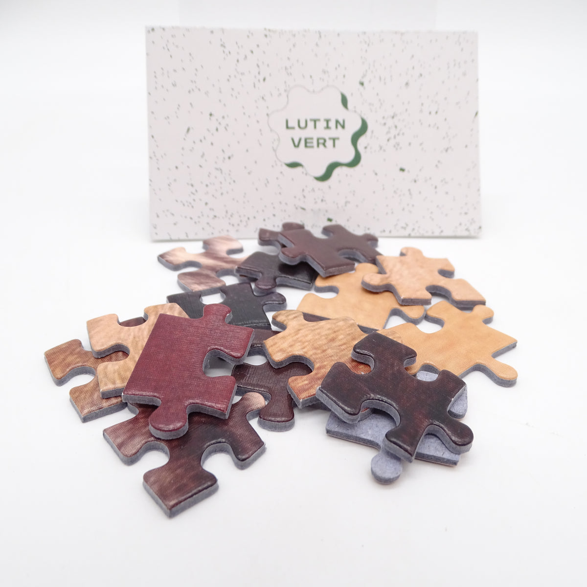 Puzzle Chien de Saint Hubert et un chat tigré CLEMENTONI - Dès 10 ans | Ref 15643
