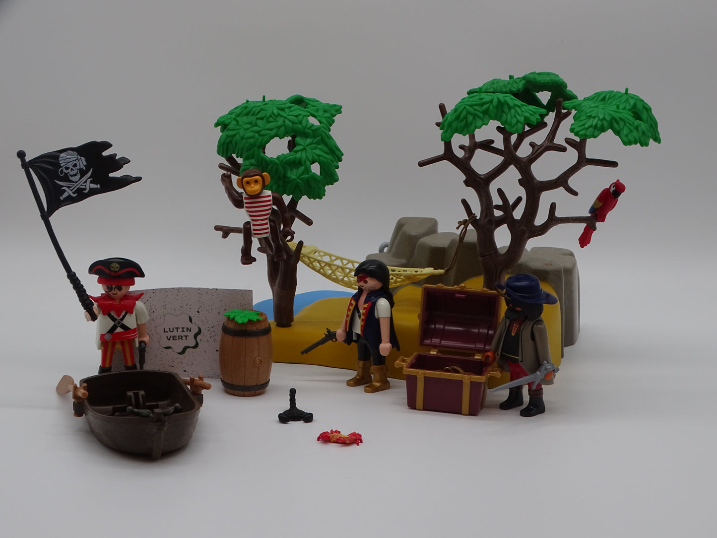 Playmobil pièce unique « Île aux Pirates » d'occasion PLAYMOBIL - Dès 4 ans | Ref 13039