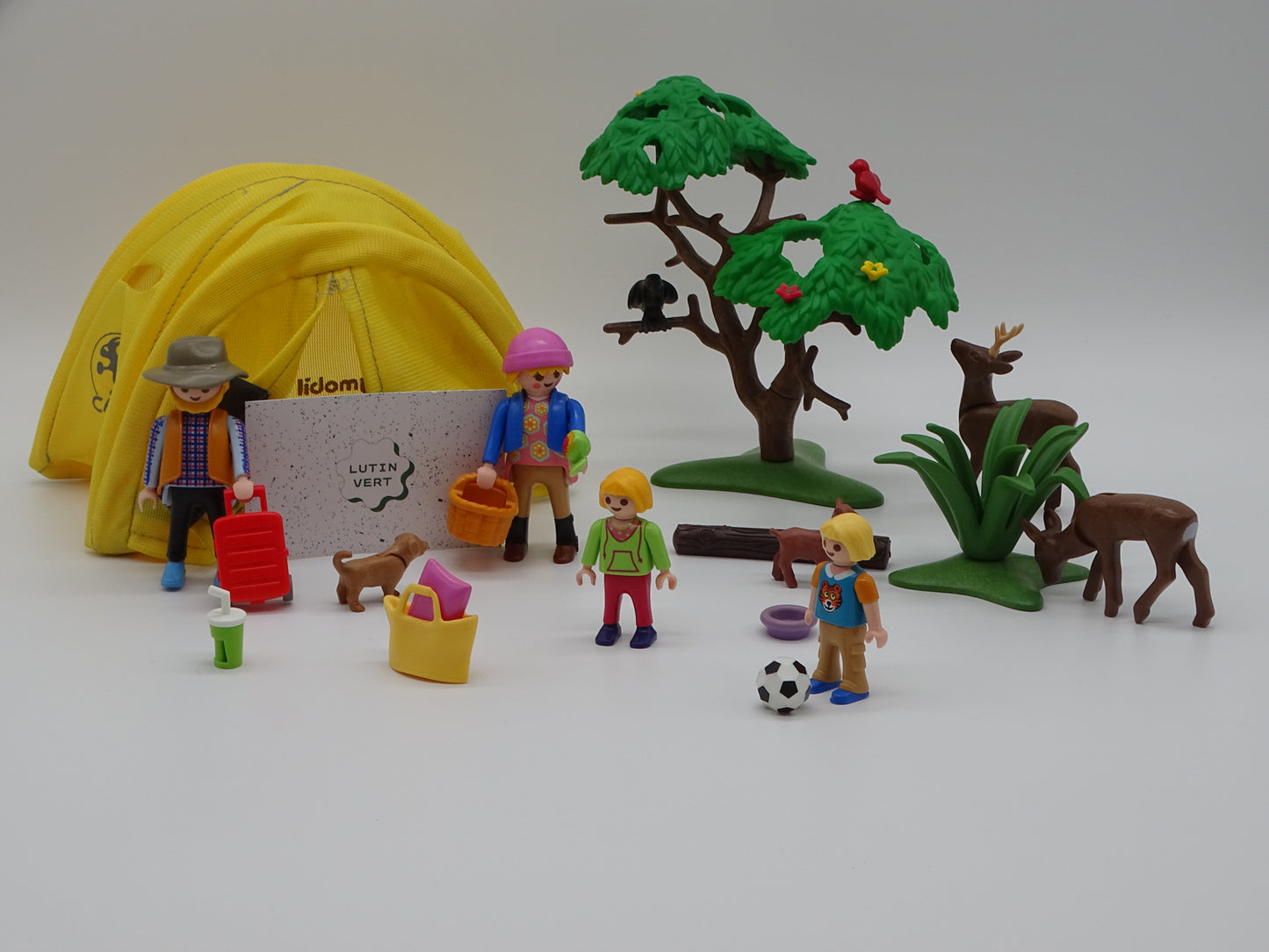 Playmobil pièce unique « Camping en forêt » d'occasion - Dès 4 ans | Ref 13038