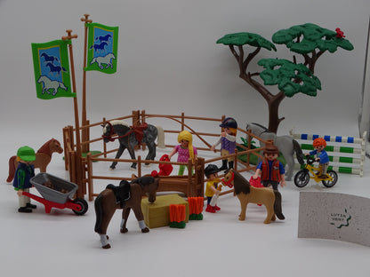 Playmobil pièce unique « Pension de chevaux clinique vétérinaire » d'occasion PLAYMOBIL - Dès 4 ans | Ref 13033