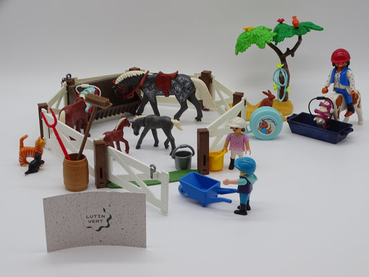 Playmobil 9262 « Le Haras » d'occasion PLAYMOBIL - Dès 4 ans | Ref 13080