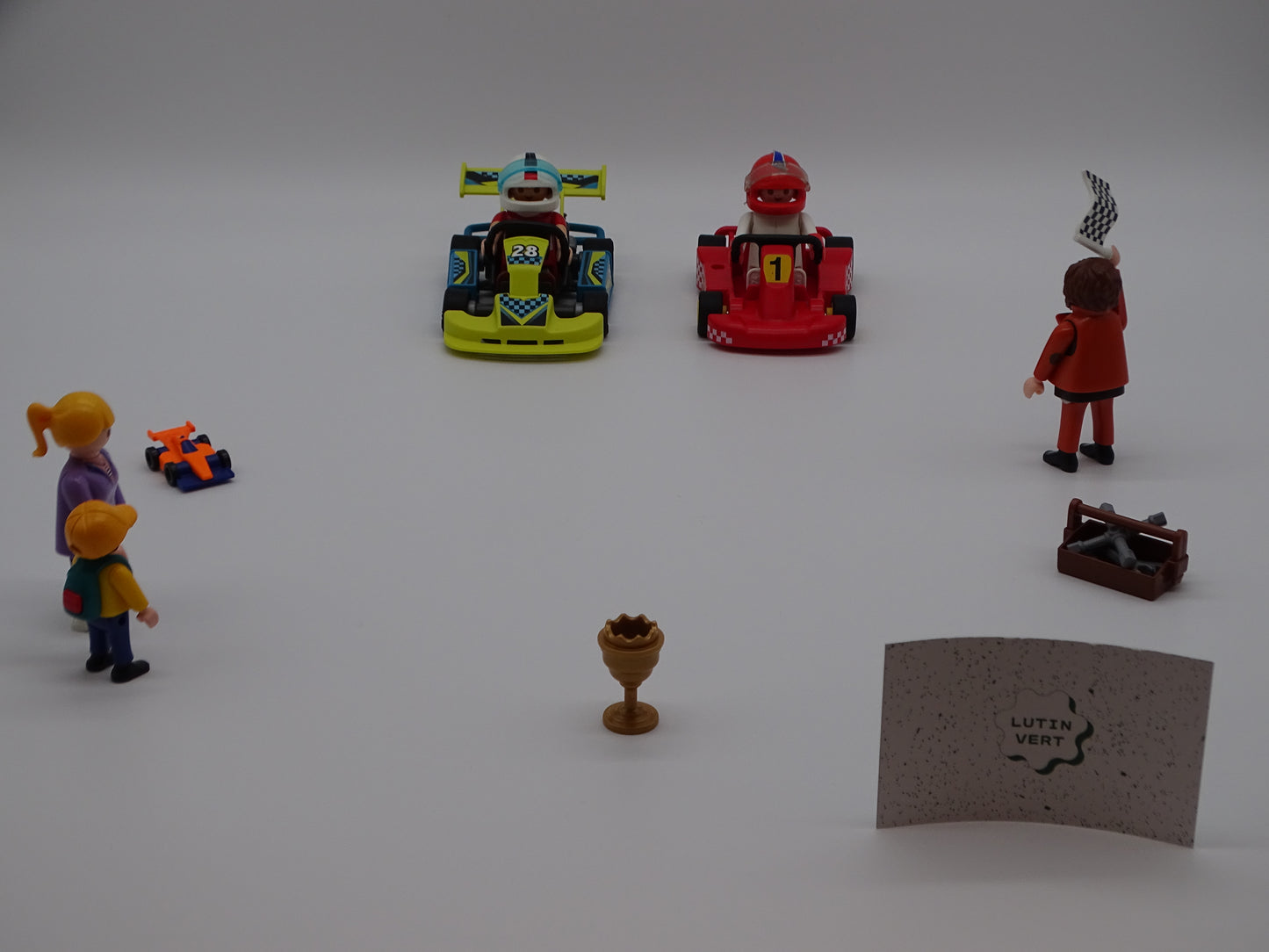 Playmobil pièce unique « Course de karting » d'occasion PLAYMOBIL - Dès 4 ans | Ref 13130