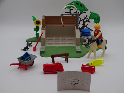 Playmobil 4193 « Box lavage chevaux » d'occasion PLAYMOBIL – Dès 4 ans | Ref 13125