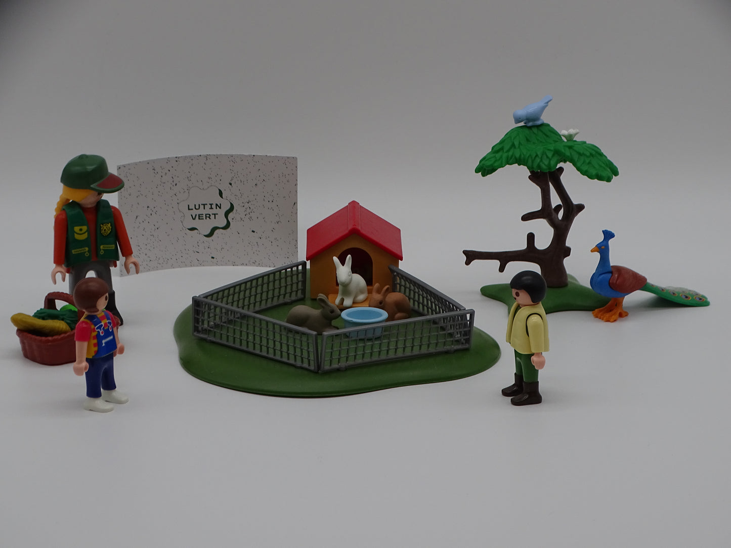 Playmobil pièce unique « Mini ferme aux lapins » d'occasion PLAYMOBIL - Dès 4 ans | Ref 13225