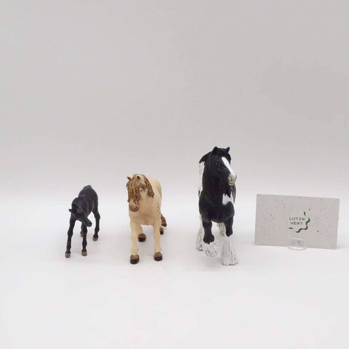 Lot de 3 figurines de chevaux. PAPO - Dès 3 ans | Ref 15865