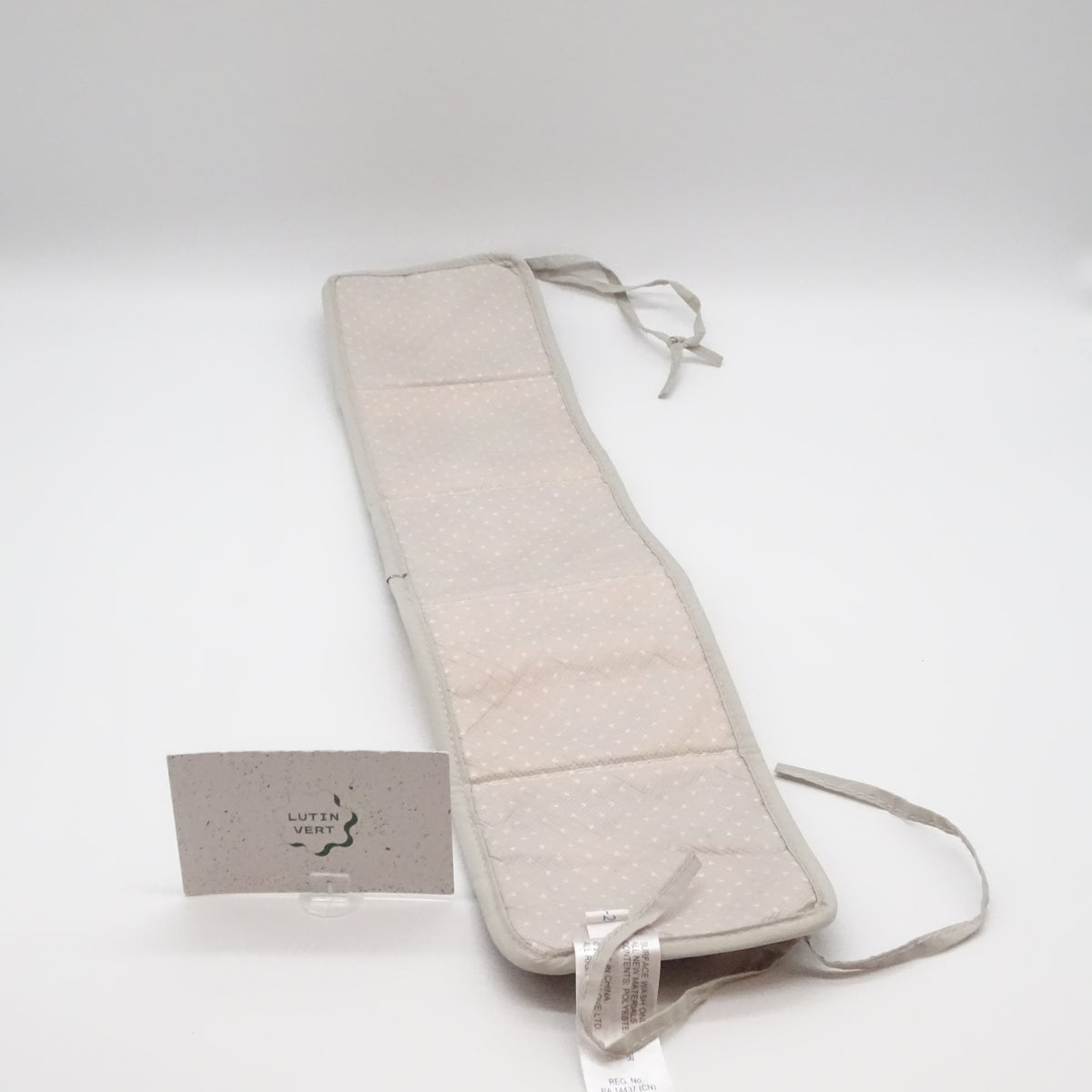 Livre sensoriel (theme noir et blanc) TINYLOVE - Dès 6 mois | Ref 15954