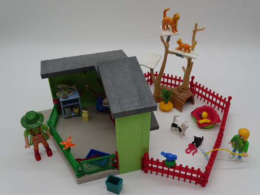 Playmobil pièce unique « Le refuge des Chats » d'occasion PLAYMOBIL - Dès 6 ans | Ref 13380