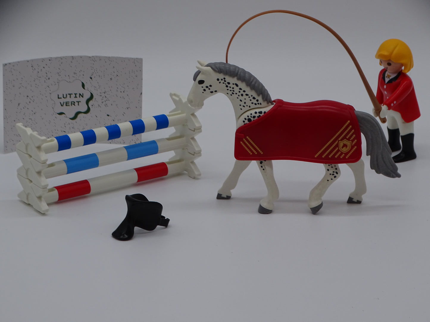 Playmobil pièce unique « La Cavalière » d'occasion PLAYMOBIL - Dès 6 ans | Ref 13434