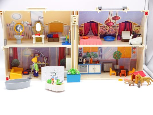 Playmobil pièce unique « La maison des petits Chiots » d'occasion PLAYMOBIL - Dès 6 ans | Ref 13449