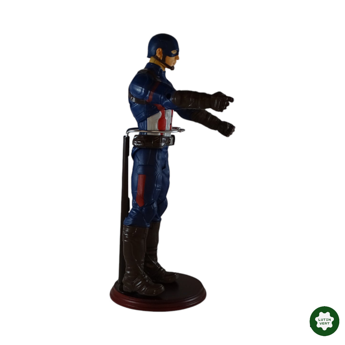 Figurine Captain America 29 cm d'occasion HASBRO - Dès 3 ans | Ref 9551