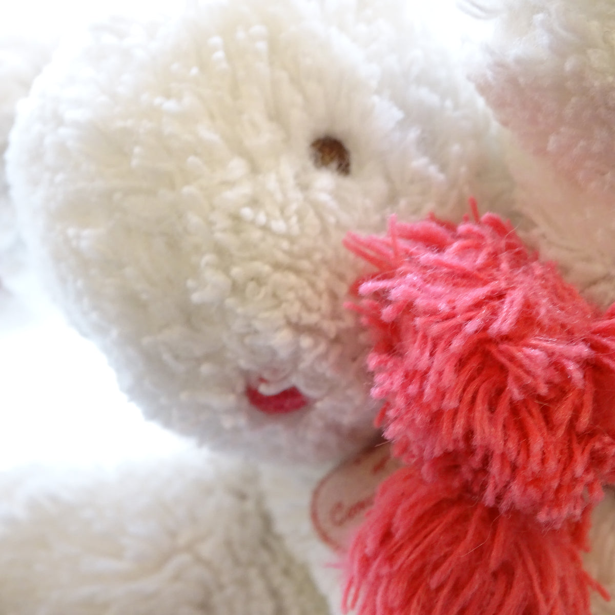 Doudou marionette Lapin blanc et rose DOUDOU ET COMPAGNIE - Dès Naissance | Ref 16344