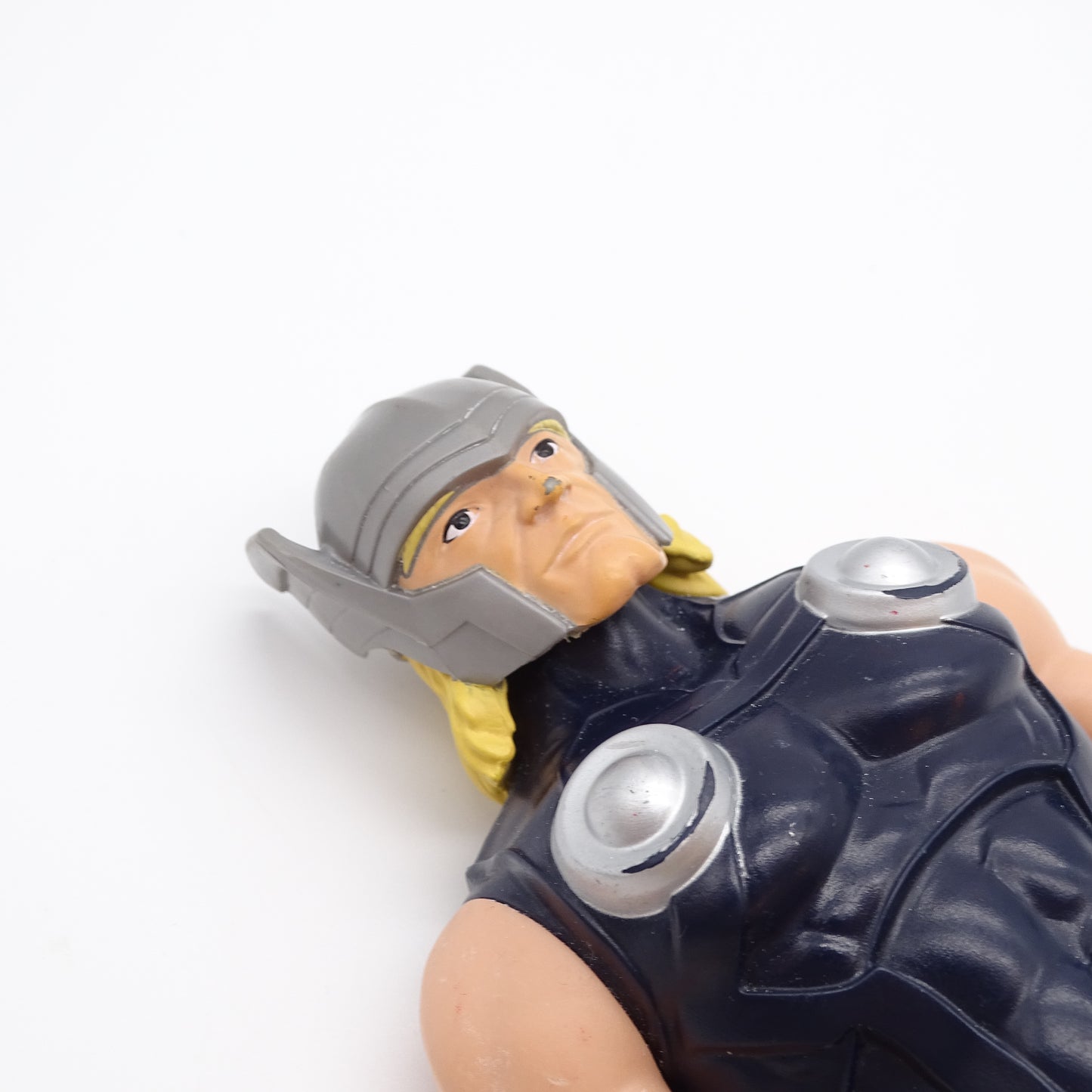 Figurine Thor en tenue Comics d'occasion HASBRO - Dès 5 ans | Ref 14141