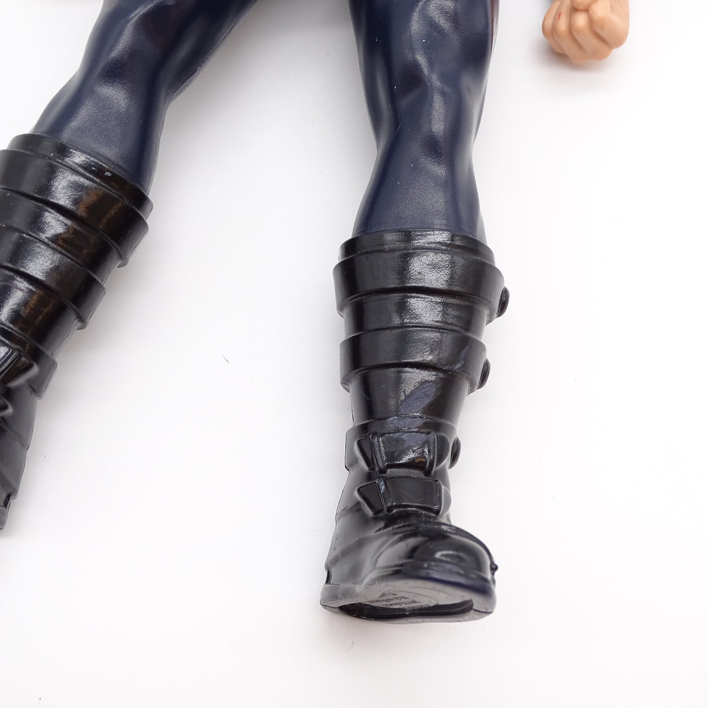 Figurine Thor en tenue Comics d'occasion HASBRO - Dès 5 ans | Ref 14141