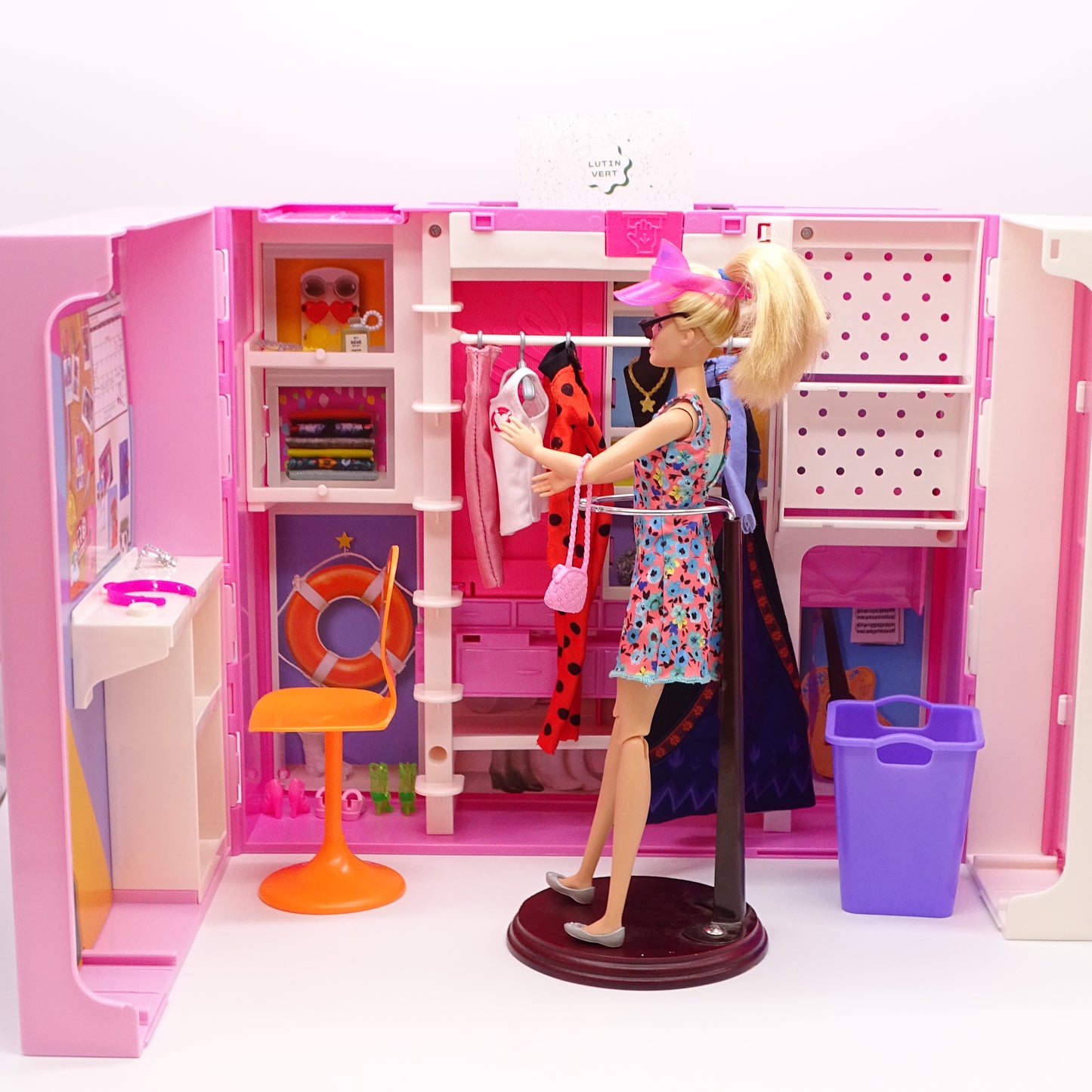 Mega dressing Barbie d'occasion MATTEL - Dès 5 ans | Ref 14166