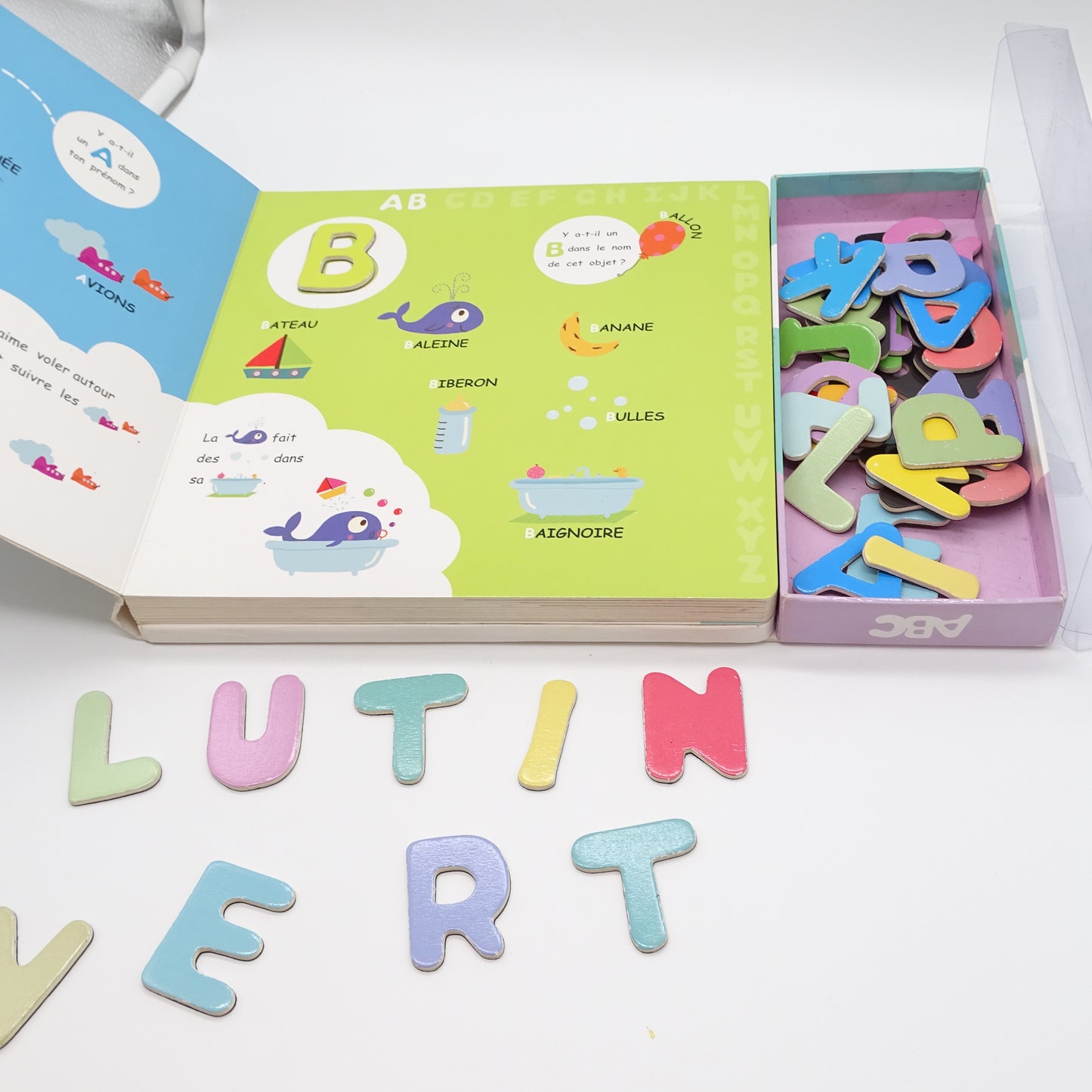 Mon tout premier abécédaire avec des lettres en bois aimantées d'occasion AUZOU - Dès 3 ans | Ref 14334