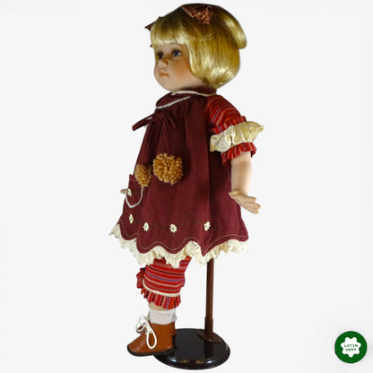 Poupée de collection en porcelaine sur socle d'occasion  - Dès 6 ans | Ref 10396